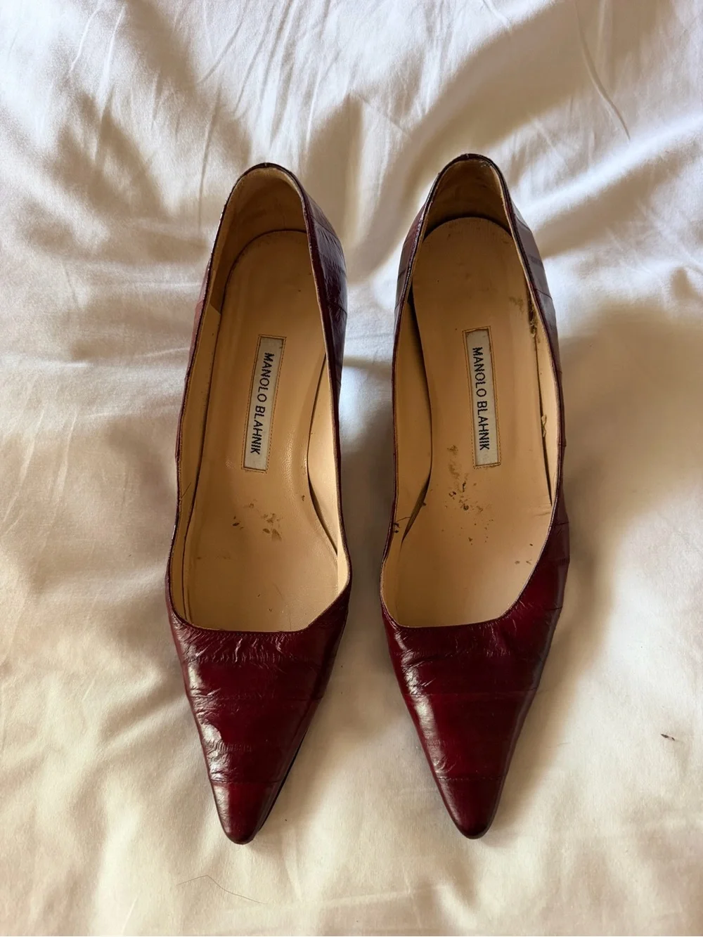 Manolo Blahnik Burgundy Eel Pointed-Toe Leather Kitten Heels